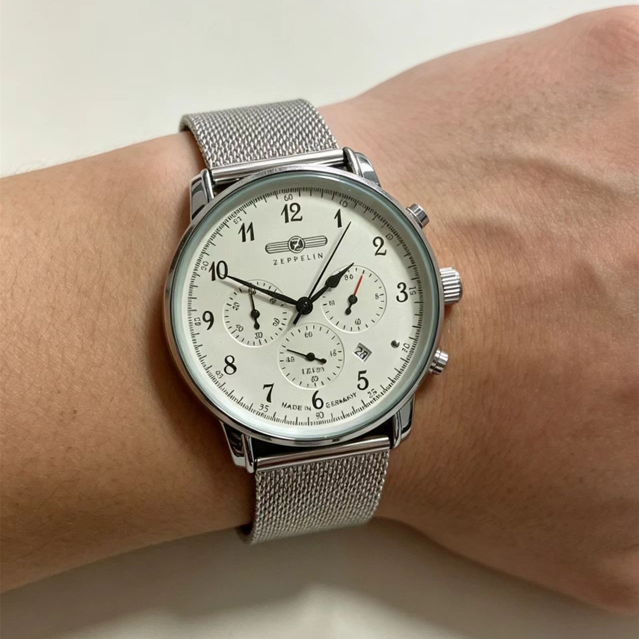 Reloj de Cuarzo Zeppelin para  - Mens Fashion Trends 2026 reseña y precio