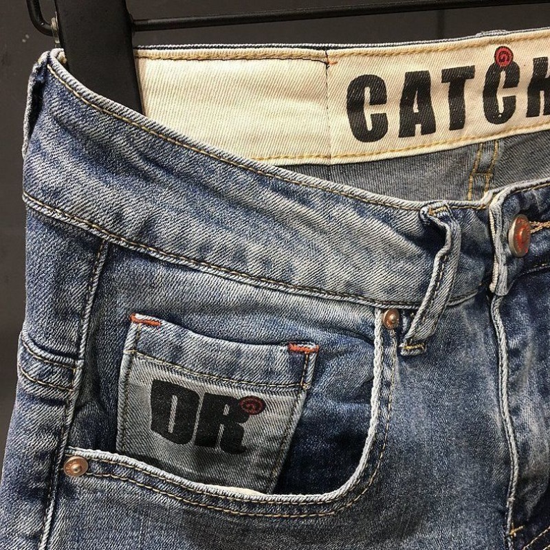 Pantalones vaqueros cortos de  - Men Fashion Jeans reseña y precio
